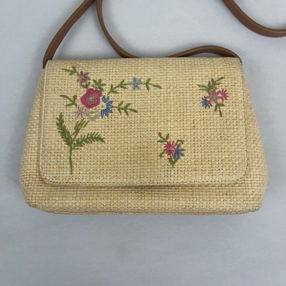 Fossil Handbags - Vintage Fossil Straw Crossbody Bag Purse Floral Embroidered Tan‎ Leather Strap